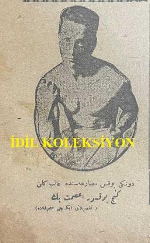 Osmanlıca İleri Gazetesi, Orijinal Dönem Basım, (Ottoman Newspaper) - 24 Ekim 1920 - Sayı: 994 - Hicri: 11 Safer 1339 - Rumi: 24 Teşrin-i Evvel 1336 - Siyaset-i Dahiliye: Tevfik Paşa Kabinesinin Anadolu ile Payitaht Münasebetini İade Hususundaki Teşebbüsünün Müntic-i Muvaffakıyet Olacağından Ümitvar Bulunduğunu Harbiye Nazırı Paşa Beyan Ediyor - Ermenistan'da Harekat-ı Harbiyenin Devamı: Ermeni Gazetelerinin Mukabil Taarruz Diye Haber Verdikleri Harekat-ı Harbiyenin Kıymet ve Mahiyeti Taayyün Etmektedir. Anadolu Haberlerine Bakılırsa Bütün Noktalarda Ermenilerin Getirdikleri Kuvvetler Tevkif Olunmuştur - (Fotoğraf) Harbiye Nazırı Ziya Paşa Hazretleri - Ermeniler'in Mukabil Taarruzları Nedir? Ardahan Üzerine Yürüyen Kemalci Kıtaatın Mukabil Taarruzu - Kızıl Rusya - Asiler Troçki'yi Kovalıyormuş: İki Bin Muhalif Kızıl Askeri (Fotoğraf) Bolşeviklerin Umur-ı Hariciye Komiseri Çiçerin - Ankara Teşkilatı: Mustafa Kemal ve Hükümet-i Muvakkate Hakkında İngiliz Gazetesinin Neşriyatı