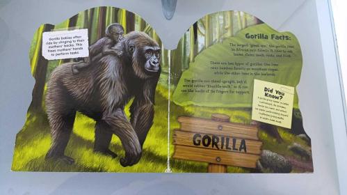 The Clever Factory WILD PRIMATES! .©2012.. Board Book .. (3+)