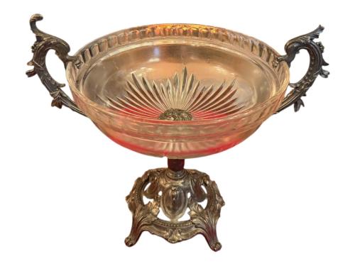 fransız 25 cm yüksekliğinde 30 cm çapında bronz ayaklı kristal sunumluk