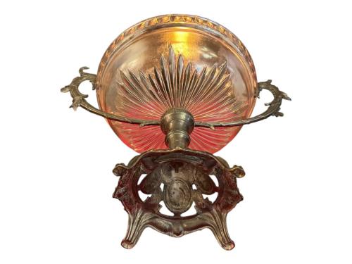 fransız 25 cm yüksekliğinde 30 cm çapında bronz ayaklı kristal sunumluk