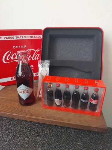 Coca-Cola Şişe ve Anahtarlık Seti