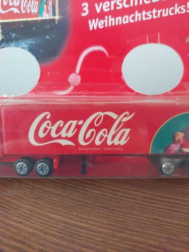 Coca-Cola Model Kırmızı Kamyon