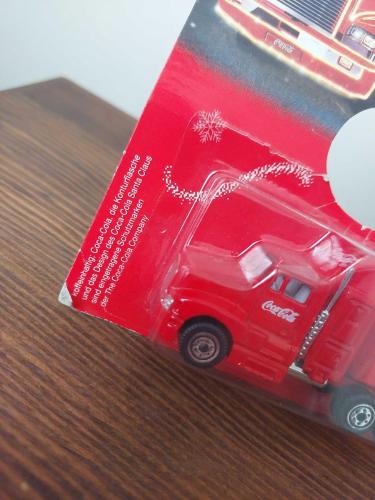 Coca-Cola Kırmızı Model Tır