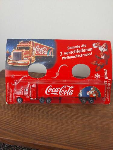 Coca-Cola Kırmızı Model Tır