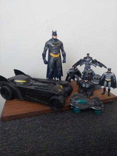 Batman Figür ve Araç Seti-8 Adet