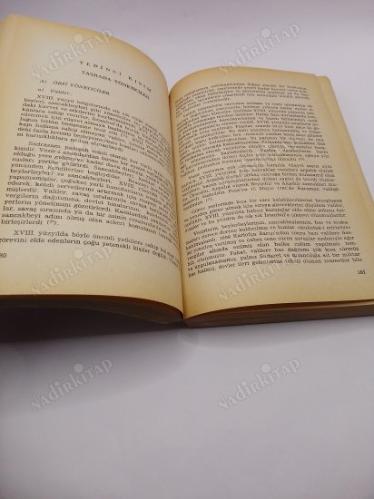XVIII. (18.) Yüzyılda OSMANLI KURUMLARI ve OSMANLI TOPLUM YAŞANTISI .. Yücel Özkaya .. (ilk baskı-1985) .. Akademi Tarihi : Tarih