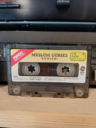 MÜSLÜM GÜRSES KONSERİ