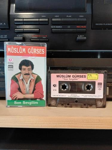 MÜSLÜM GÜRSES SON SEVGİLİM