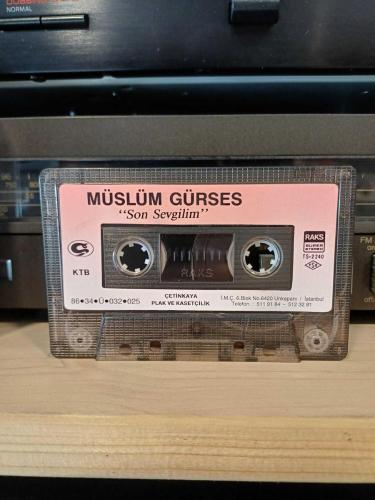 MÜSLÜM GÜRSES SON SEVGİLİM