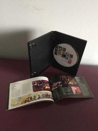 Dvd Stash 1 Music Videos Sınırlı Baskı 2 Disk Seti - 40 Müzik Videosu ve Özel İçerikler ile Müzik Dünyasının Zirvesine Yolculuk Madonna The Horrors Constantines Justin Timberlake U2