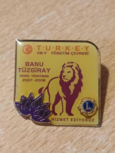 TURKEY 118-Y YÖNETİM ÇEVRESİ / BANU TÜZGİRAY - GENEL YÖNETMEN LIONS ROZETİ...