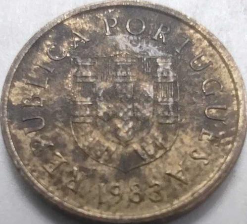 Portekiz 1983 1 Escudo - Portekiz Devlet Armalı ve Meşe Başaklı, Euro Öncesi Pirinç-Nikel Koleksiyon Para