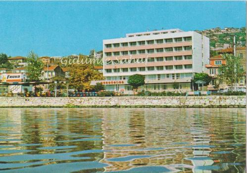 LOT.20 » İzmit - Otel Asya / Keskin Color