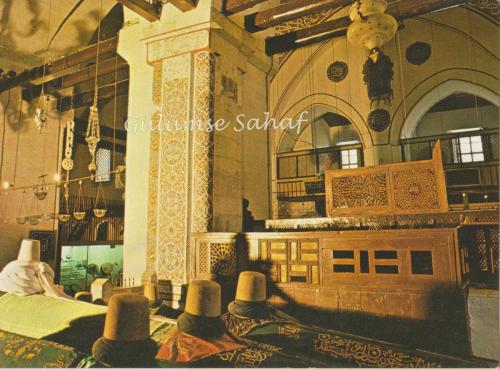 Konya - Mevlana Müzesi İçi ve Na't Kürsüsü / Keskin Color