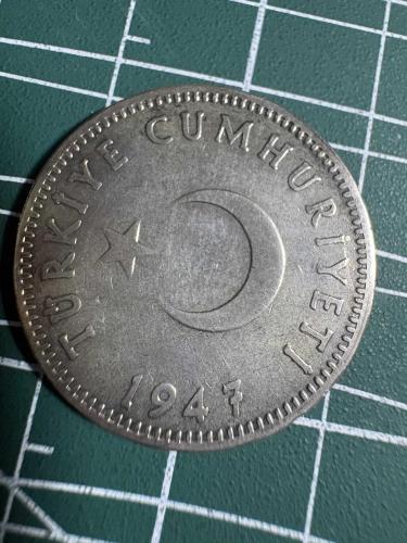 1947 1 LİRA GÜMÜŞ 7.45 GR.