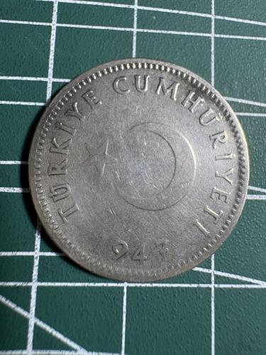 1947 1 LİRA GÜMÜŞ 7.45 GR.