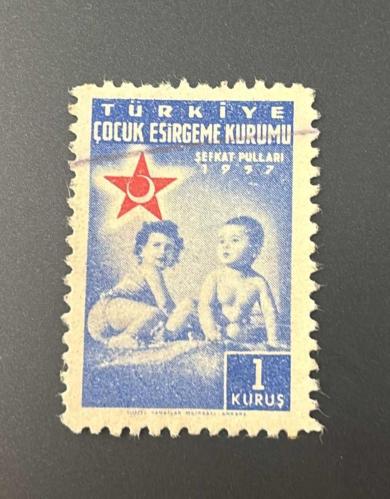 Türk Pulu - Turkish Stamp - Postadan Geçmiş Pul Filateli - TÜRKİYE ÇOCUK ESİRGEME KURUMU ŞEFKAT PULLARI , 1 KURUŞ - Türkiye Cumhuriyeti - NOSTALJİK DOĞUM GÜNÜ HEDİYESİ