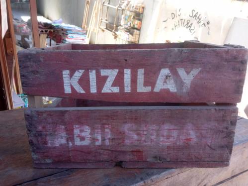 Eski Dönem Tahta Maden Suyu Kasası Kızılay Maden Suyu