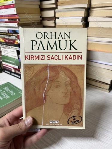 KIRMIZI SAÇLI KADIN
