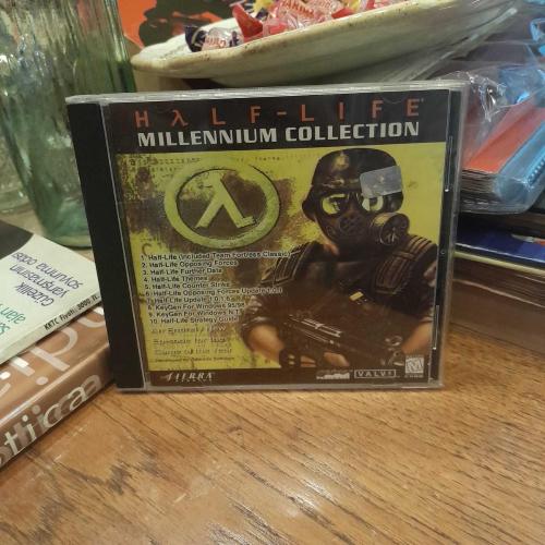 Half Lıfe Mıllennıum Collectıon CD