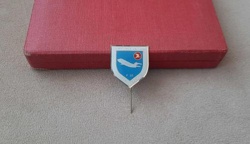 TÜRK HAVA YOLLARI ROZETİ - MADALYA C5127