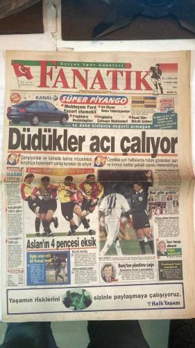 FANATİK SPOR GAZETESİ - TURKISH NEWSPAPER - DOĞUM GÜNÜ HEDİYESİ  - EKSİKSİZ TAM TAKIM GAZETE - 17 MART 1998 - SAYI:849 - ERGÜN - BÜLENT - HAGİ - ARİF - OGÜN - ALİ KEMAL DENİZCİ - FATİH TERİM - FARUK SÜREN - İRFAN KURTOĞLU - VUGRİNEÇ - TOLUNAY - METİN AKTAŞ - CENGİZ DİNÇ - NECMİ PEREKLİ - NACİ YALINKILIÇ - DOĞAN BABACAN - AYKUT AKICI - SELÇUK MUMCU - BU VATAN HEPİMİZİN - GERÇEK SPOR GAZETESİ - FANATİK - DÜDÜKLER ACI ÇALIYOR - KULÜPLERDEN ŞİKAYET ÇOK - ASLAN’IN 4 PENÇESİ EKSİK - BURUK SEVİNÇ - BOY HEDEFİ - BARİÇ’TEN YÖNETİME ÇAĞRI - AMAN GÖLGE DÜŞMESİN - TOSHACK’TAN SUÇLAMA - TERİM TRANSFERİ PAZARLIĞI SAKINCALI - YARIŞIRKEN TRANSFER ASLA - HAKAN YUNAN’I YAKALADI - TEK VÜCUT OLDUK - KAPTANSIZ GEMİ - CHELSEA HAKAN’A TALİP - EN İYİ İKİNCİ GOLCÜ - HAKEMLE İŞİM YOK - OFANSİF POPESCU - KÜÇÜK EMRE ÇABUK BÜYÜDÜ - İDMAN SAHALARI MAYIS’TA BİTİYOR - YÜZÜCÜLERİN YEMEK GURUR GECESİ - YILDIZLARIN TEK ENGELİ KALDI - OTTO BARİÇ YİNE KASINDI - FARUK SALONDA ÇALIŞTI - UCHE REKOR İÇİN SAHADA - 3-0 FENERBAH