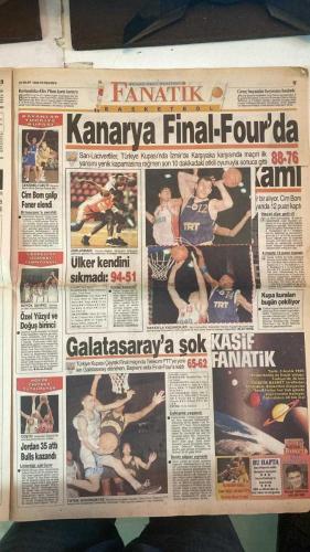 FANATİK SPOR GAZETESİ - TURKISH NEWSPAPER - DOĞUM GÜNÜ HEDİYESİ  - EKSİKSİZ TAM TAKIM GAZETE - 19 MART 1998 - SAYI:851 - SERGEN - SUSİÇ - İHSAN KALKAVAN - HAGİ - FILIPESCU - FARUK SÜREN - FATİH TERİM - IORDĂNESCU - MEHMET ALİ YILMAZ - TOSHACK - OTO BARİÇ - EMRE - HAKAN ŞÜKÜR - CENGİZ DİNÇ - AYKUT AKICI - EROL DEMİRKOL - BU VATAN HEPİMİZİN - GERÇEK SPOR GAZETESİ - FANATİK - SERGEN’İN TÜKENİŞİ - TERİM’İN DOSTLUĞU - ARSENAL WEMBLEY’İ SATIN ALIYOR - 2006 İÇİN ASYA ADAY - FENERBAHÇELİLER ÖZLEMİNİZ BİTSİN - TOSHACK SARVAN’A KİN KUSTU - YILMAZ KESENİN AĞZINI AÇTI - FENERBAHÇE TURU GEÇTİ - GALATASARAY’IN ALTYAPI HAREKATI - ASLAN’A RUMEN KIYAĞI - TERİM’İN BİR ALO’SU YETTİ - EMRE EL ÜSTÜNDE - HAKAN ŞÜKÜR’ÜN EKSİĞİ DÖRT GOL - PARAYI ALAMAYINCA LUTU’YU İSTEDİLER - MİLLİ TAKIM’DA DÖKÜLDÜ - PRİM SİSTEMİ HAFTAYA KALDI - CİM BOM’UN KOLTUK HIRSI - 3-1 GALATASARAY GAZİANTEPSPOR