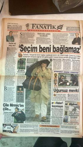FANATİK SPOR GAZETESİ - TURKISH NEWSPAPER - DOĞUM GÜNÜ HEDİYESİ  - EKSİKSİZ TAM TAKIM GAZETE - 28 MART 1998 - SAYI:860 - ORHAN - OKOCHA - DOBROWSKI - MOSHOEU - FARUK - TARIK - RÜŞTÜ - UCHE - HÖGH - EROL - KEMALETTİN - MUSTAFA - TAYFUN - SAFFET SANCAKLI - BOLİÇ - MURAT ILGAZ - OĞUZ SARVAN - AKİF UĞURDUR - BİROL BUDAN - MEHMET Y. YILMAZ - NECATİ BİLGİÇ - ABDULLAH ÇEVRİM - ENGIN VEREL - VEFA KÜÇÜK - YAŞAR SAYGI - VEDAT DANACI - BU VATAN HEPİMİZİN - GERÇEK SPOR GAZETESİ - FANATİK - FENER ‘DOBROWSKI’ OLDU - FENER’DEN HARAKİRİ - BARİÇ’İN MARİFETİ - ÇARKLAR ÇALIŞMADI - BENİ KANDIRDINIZ - ŞAMPİYON YİNE FENER - KANARYA’NIN KÖRFEZ KRİZİ - MOSHOEU’YE ALKIŞ FARUK’A KÜFÜR - GENÇLERDE ÖZKAN HAT-TRICK YAPTI - 2-1 KOCAELİSPOR FENERBAHÇE