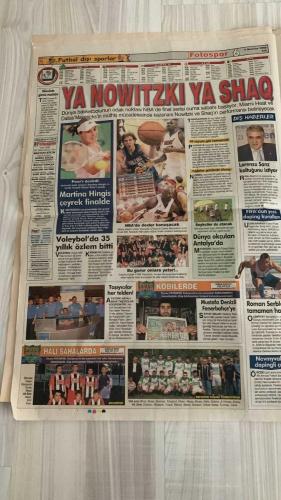 FOTOSPOR SPOR GAZETESİ - TURKISH NEWSPAPER - DOĞUM GÜNÜ HEDİYESİ  - EKSİKSİZ TAM TAKIM GAZETE -6 HAZİRAN 2006 SALI  BEŞİKTAŞ - FENERBAHÇE - GALATASARAY - TRABZONSPOR - JUVENTUS - VALENCIA - FULHAM - CHELSEA - SCHALKE - PARMA - LAZIO - MANCHESTER UNITED - ASTON VILLA  FIGO - TREZEGUET - IBRAHIMOVIC - ADRIAN MUTU - ZALAYETA - CELALETTİN BİLGİÇ - TOMAS - AYALA - LAZARONI - FATİH TEKKE - GÖKDENİZ KARADENİZ - SEMİH ŞENTÜRK - SELÇUK ŞAHİN - SERVET ÇETİN - TÜMER METİN - UĞUR BORAL - MEHMET ALİ AYDINLAR - HAMİT ALTINTOP - MEHMET TOPUZ - ROBERTO CARLOS - HERNAN CRESPO - ORTEGA - REYHAN AYDIN - GÜNTAY IRMAK - GÖKHAN GÜÇKAYA - MUTUHAN SUNER - DENİZLİ - ŞENOL GÜNEŞ - ERSUN YANAL - ŞÜKRÜ KAYA - YAKUP SEVİNDİK  BUGÜN BEŞİKTAŞ’TA FIGO SESLERİ - JUVENTUS DÜŞERSE FENER’E GELİRİZ: TREZEGUET, IBRAHIMOVIC, MUTU, ZALAYETA - TOMAS GİDİCİ, AYALA GELİCİ - GALATASARAY’DA SON DAKİKA ŞOKU: TOMAS FULHAM’A EVET DEDİ - VALENCIA’NIN YILDIZI AYALA LİSTEDE - TRABZON’DA LAZARONI UYARISI: FATİH VE GÖKDENİZ SATILABİLİR -