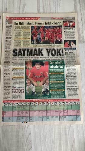 FOTOSPOR SPOR GAZETESİ - TURKISH NEWSPAPER - DOĞUM GÜNÜ HEDİYESİ  - EKSİKSİZ TAM TAKIM GAZETE -6 HAZİRAN 2006 SALI  BEŞİKTAŞ - FENERBAHÇE - GALATASARAY - TRABZONSPOR - JUVENTUS - VALENCIA - FULHAM - CHELSEA - SCHALKE - PARMA - LAZIO - MANCHESTER UNITED - ASTON VILLA  FIGO - TREZEGUET - IBRAHIMOVIC - ADRIAN MUTU - ZALAYETA - CELALETTİN BİLGİÇ - TOMAS - AYALA - LAZARONI - FATİH TEKKE - GÖKDENİZ KARADENİZ - SEMİH ŞENTÜRK - SELÇUK ŞAHİN - SERVET ÇETİN - TÜMER METİN - UĞUR BORAL - MEHMET ALİ AYDINLAR - HAMİT ALTINTOP - MEHMET TOPUZ - ROBERTO CARLOS - HERNAN CRESPO - ORTEGA - REYHAN AYDIN - GÜNTAY IRMAK - GÖKHAN GÜÇKAYA - MUTUHAN SUNER - DENİZLİ - ŞENOL GÜNEŞ - ERSUN YANAL - ŞÜKRÜ KAYA - YAKUP SEVİNDİK  BUGÜN BEŞİKTAŞ’TA FIGO SESLERİ - JUVENTUS DÜŞERSE FENER’E GELİRİZ: TREZEGUET, IBRAHIMOVIC, MUTU, ZALAYETA - TOMAS GİDİCİ, AYALA GELİCİ - GALATASARAY’DA SON DAKİKA ŞOKU: TOMAS FULHAM’A EVET DEDİ - VALENCIA’NIN YILDIZI AYALA LİSTEDE - TRABZON’DA LAZARONI UYARISI: FATİH VE GÖKDENİZ SATILABİLİR -