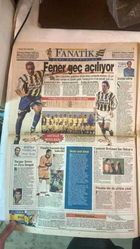 FANATİK SPOR GAZETESİ - TURKISH NEWSPAPER - DOĞUM GÜNÜ HEDİYESİ  - EKSİKSİZ TAM TAKIM GAZETE - 11 NİSAN 1998 - SAYI:874 - İSMAİL UYANIK - CELİL - CENK - SERKAN - AYKUT - VURAL - ENGİN - SÜLEYMAN SEBA - JOHN TOSHACK - FATİH TERİM - FILIPESCU - B. HAKAN - TUGAY - SUAT - HAGİ - ERGÜN - ARİF - MEHMET - ERTUĞRUL - AYKUT AKICI - EROL DEMİRKOL - NECATİ BİLGİÇ - ENGIN VEREL - MEHMET Y. YILMAZ - ABDULLAH ÇEVRİM - TANJU ÇOLAK - AZİZ YILDIRIM - ALİ ŞEN - VELA KÜÇÜK - MOSHOEU - UCHE - HÖGH - MUSTAFA - DOĞAN - FARUK - KEMALETTİN - TAYFUN - EROL - ZAFER BÜYÜKAVCI - BU VATAN HEPİMİZİN - GERÇEK SPOR GAZETESİ - FANATİK - YOK MU ALAN - ZAMANI GELDİ GİDİYORUM - TRAPATTONI YUVAYA DÖNÜYOR - İRAN’DA KIZLAR SAHAYA İNDİ - BURDENSKİ’DEN FUTBOL OKULU - İSTANBULSPOR UEFA’YA DOĞRU - SEBA-TOSHACK KUPA HAVAYA - KOCAELİSPOR BEŞİKTAŞ - GÖZLER LİDERDE FENERBAHÇE DARDANELSPOR - ŞEN MAÇA GELİYOR - ŞAMPİYONLUK KAYGISI BİRLEŞTİRDİ - KRİZ MASASI OLUŞTURULUYOR - TERİM ŞİMDİ SUSUYOR - ERTUĞRUL’U SIRTLADIM - MEHMET ÜZÜNTÜLÜ -