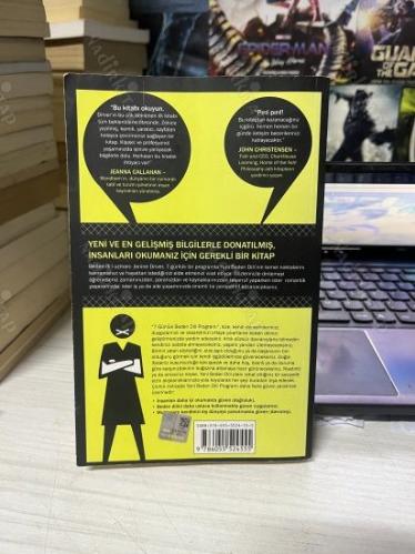 Düşündüğünüzden Daha Fazlasını Söylüyorsunuz ** Yeni Beden Dilini Kullanarak İstediğinizi Elde Etmeniz İçin Yedi Günlük Bir Plan