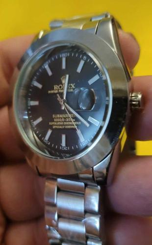 KULLANILMAMIŞ SIFIR KUTUSUNDA YÜKSEK KALİTE SUPER KLON ÜRETİM ROLEX KOL SAATİ.