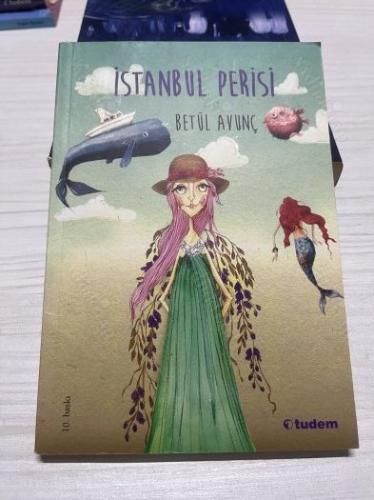İSTANBUL PERİSİ