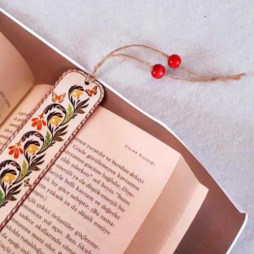 Bakır kitap ayracı, El işçilikli kitap ayracı,tasarım ayraç, Kenarları parlak ışıltılı. Harika bir hediye