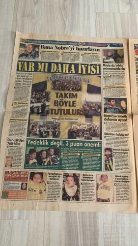 FOTOSPOR SPOR GAZETESİ - TURKISH NEWSPAPER - DOĞUM GÜNÜ HEDİYESİ  - EKSİKSİZ TAM TAKIM GAZETE - 9 MAYIS 2006 SALI  ADNAN POLAT – FATİH TEKKE – VAN NISTELROOY – CHRISTOPH DAUM – EMRE BELÖZOĞLU – CRESPO – SERGEN YALÇIN – JEAN TIGANA – YILDIRIM DEMİRÖREN – WILTORD – SERHAT AKIN – JESPER GRONKJAER – KLEBERSON – JUAN FIGER – ŞÜKRÜ KAYA – DOĞAN EROL – MUTLUHAN SUNER – ORGUN GAZETE – AHMET KARABOĞA  GALATASARAY BAŞKAN YARDIMCISI ADNAN POLAT: “FATİH TEKKE İLE SÖZ KESTİK, BU İŞ BİTTİ GİBİ” – VAN NISTELROOY MANCHESTER UNITED’LA KÖPRÜLERİ ATTI, FENERBAHÇE’YE GÖZ KIRPTI, 3 YIL İÇİN 12 MİLYON EURO İSTİYOR – DAUM: “NEDEN OLMASIN” – GALATASARAY’DA EMRE BELÖZOĞLU, CHELSEA’NİN ARJANTİNLİ YILDIZI CRESPO İLE GÖRÜŞTÜ, CRESPO’DAN CİMBOM’A İLGİNÇ MESAJLAR – BEŞİKTAŞ WILTORD’U İMZAYA GETİRİYOR, 15 MAYIS SONRASI İSTANBUL’DA – SERHAT AKIN: “BEŞİKTAŞ AKLIMI KARIŞTIRDI” – BEŞİKTAŞ’TA SERGEN YALÇIN’IN BİLETİ KESİLDİ, TIGANA YENİ SEZONDA KADRO PLANLAMASINI YAPIYOR – BEŞİKTAŞ JESPER GRONKJAER İLE İLGİLENİYOR, KLEBE