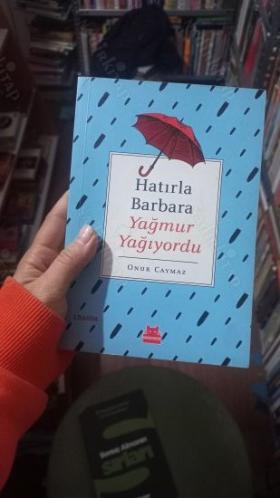 Hatırla Barbara Yağmur Yağıyordu