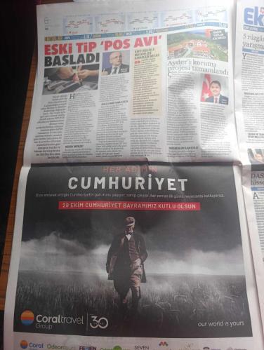 Hürriyet Gazetesi - Turkish Newspaper - 29 Ekim 2024 - 29 Ekim Cumhuriyet Bayramı 101. Yıl kutlu olsun - Cumhuriyet oybirliği ile kabul edildi - büyük Önder Mustafa Kemal Atatürk tarihi geceyi böyle anlattı - yıl 1927 Atatürk ve İsmet İnönü Sovyet büyükelçiliğindeki resepsiyon yemeğinde Fotoğrafı - Yakup Kadri Karaosmanoğlu bir yazısında Atatürk'ün sofrasından hepimizin ruhunda ve dimağında nice derin tatlı ve ibret verici anılar değerli dersler kalmıştır - Vodafone Cumhuriyet Bayramı kutlu olsun tam sayfa Fotoğraflı - çok yaşa Cumhuriyet yazan Ahmet Hakan - Migros Cumhuriyet Bayramı kutlu olsun Atatürk fotoğrafı - Denizbank dünyanın en güzel eseri 101 yaşında - Manisa Büyükşehir Belediye Başkanı Ferdi Zeyrek 29 Ekim Cumhuriyet bayramımız kutlu olsun - Muğla Büyükşehir belediyesi 29 Ekim Cumhuriyet Bayramını düzenlediği etkinliklerle 7'den 70'e coşkuyla kutlayacak - Cumhurbaşkanı Recep Tayyip Erdoğan Anıtkabir'de törenlere katılacak - Her yer gök kırmızı beyaz foto - 29 Ekim 1923