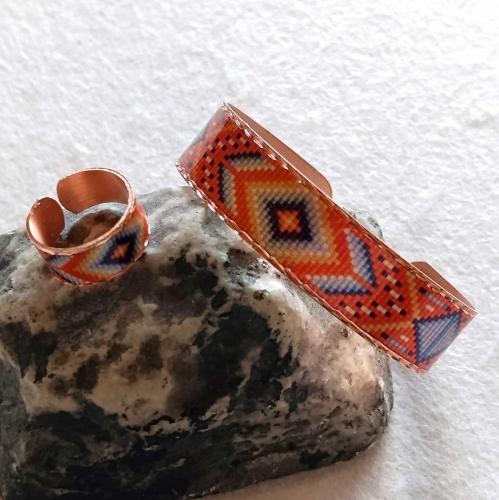 Bakır el işçilikli lüks bilezik ve Yüzük Set - İnce dar model BLZYZK-38 Kelepçe Oval Form .Takı kutusunda gönderilecektir. Fabrikasyon değildir. Lüks kalitedir.