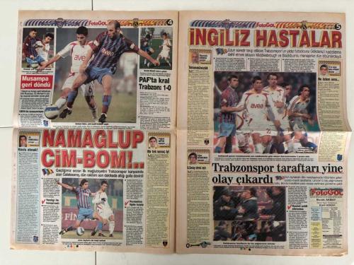 FOTOGOL GAZETESİ - 26 KASIM 2007 PAZARTESİ - BU GALATASARAY'I KİMSE YENEMEZ ABİ: 1-0 - YIKAR GEÇERİZ - DEIVID KONUŞUYOR - ROBERTO CARLOS KEYFİNİ HİÇ BOZMUYOR! - 61, 61'İ YIKTI: SERKAN ÇALIK - SON KURBAN BARIŞ - NE TRABZON'UN NE DE YANAL'IN KADERİ DEĞİŞTİ - NAMAĞLUP CİM-BOM! - YILDIZLAR GELİYOR: ZAFER YILDIRIM VE ETHEM SANCAK - BEŞİKTAŞ'IN CAN SİMİDİ BOBO - FENER'İN LANETİ! - AURELIO SAHADA, EŞİ DIŞARIDA SAVAŞIYOR! - SONG'A SON TEKLİF - YİĞİDO SİVASSPOR ANADOLU BEYİ - MALATYA OLEY - MARMARİS ADIM ADIM - ÇANKIRISPOR 1 PUANI KAPTI - HER DALDA BAŞARI - ÇENGELKÖY LİSESİ - KAVGA ÇIKTI: SİNAN ENGİN VS ERTUĞRUL SAĞLAM - EN BÜYÜK ADANASPOR - KARTAL'IN SON UMUDU UEFA! - HOLOSKO AŞKI ALEVLENDİ - MARSİLYA MAÇI ÖNCESİ MORAL BULDUK - CASSIO LINCOLN - SABRİ SARIOĞLU - SERKAN ÇALIK - RIGOBERT SONG - DEIVID DE SOUZA - ROBERTO CARLOS - ALEX DE SOUZA - BARIŞ ÖZBEK - ERSUN YANAL - ZAFER YILDIRIM - ETHEM SANCAK - BOBO - RICARDINHO - SİNAN ENGİN - ERTUĞRUL SAĞLAM - FİLİP HOLOSKO - YILDIRIM DEMİRÖREN - ALICE