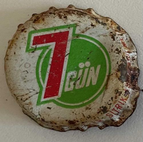 YEDİGÜN GAZOZ KAPAĞI ..RESİMDEKİ ÜRÜN