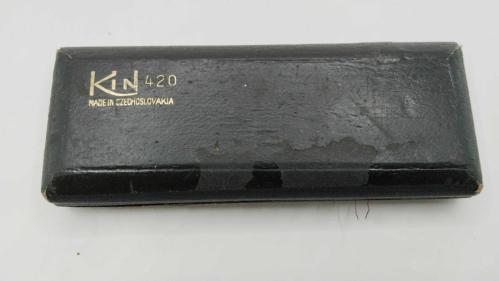 METAL PERGEL TAKIMI ORJİNAL KUTUSUNDA OLDUKÇA YAŞLI ''KIN'' MARKA ÇEKOSLAVAKYA ÜRETİMİ NEFİS BİR KOLEKSİYON OBJESİ 519