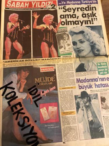 SABAH YILDIZI 2 AKTÜELİTE VE MAGAZİN GAZETESİ - DOĞUM GÜNÜ HEDİYESİ (TURKİSH - NEWSPAPER) - 15 EKİM 1987 - TAM TAKIM 8 SAYFADIR -Madonna-Sean Penn-Türkan Şoray-Fatma Girik-Şener Şen-Hümeyra-Ajda Pekkan-Harbiye Lisesi Kız Üniversitesi-Monica Seles-Pervin Çakar-Suna Tanaltay-Necati Sırma-Harun Kolçak-Nilüfer-Zeynep Çarmıklı-Osman Çarmıklı-Ayça Akmansoy-Yaşar Özel-Nigar Şensoy-Ali Sertel-Yonca Kartal-Reşit Kartal-Fehmi Kartal-Pervin ve Monica Spichtinger-Erol Dayı-Avni Anıl-George Michael-Müjde Ar-Sezen Aksu-Hanri ve Eva Maçoro-Nil ve Ayvaz-Güngör Dilmen-Canlı Maymun Lokali-Necmi Sırma-Ajda başroldeydi-Mutluluk taşları Ajda’ya kısmet oldu-Haftanın jet dedikodusu-Beyhan Hanım’ın sırtı-Fiyonklu güzeller-Kolejli gibiydiniz Bayan Ayaz-Papatyalar I.Biret’in konserinde buluştu-Çifte Güngörler-En güzel anneanne-Mücevherci dükkanı gibi-Meraller’in işbirliği-Anneler ve kızları-Diyorlar ki-Ödülü Türkan aldı, havayı Fatma attı-Türkan Şoray’ın ödül keyfi İçmeden oldu-Fato, Şener Şen’i döne döne kutla