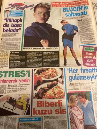 SABAH YILDIZI 2 AKTÜELİTE VE MAGAZİN GAZETESİ - DOĞUM GÜNÜ HEDİYESİ (TURKİSH - NEWSPAPER) - 15 EKİM 1987 - TAM TAKIM 8 SAYFADIR -Madonna-Sean Penn-Türkan Şoray-Fatma Girik-Şener Şen-Hümeyra-Ajda Pekkan-Harbiye Lisesi Kız Üniversitesi-Monica Seles-Pervin Çakar-Suna Tanaltay-Necati Sırma-Harun Kolçak-Nilüfer-Zeynep Çarmıklı-Osman Çarmıklı-Ayça Akmansoy-Yaşar Özel-Nigar Şensoy-Ali Sertel-Yonca Kartal-Reşit Kartal-Fehmi Kartal-Pervin ve Monica Spichtinger-Erol Dayı-Avni Anıl-George Michael-Müjde Ar-Sezen Aksu-Hanri ve Eva Maçoro-Nil ve Ayvaz-Güngör Dilmen-Canlı Maymun Lokali-Necmi Sırma-Ajda başroldeydi-Mutluluk taşları Ajda’ya kısmet oldu-Haftanın jet dedikodusu-Beyhan Hanım’ın sırtı-Fiyonklu güzeller-Kolejli gibiydiniz Bayan Ayaz-Papatyalar I.Biret’in konserinde buluştu-Çifte Güngörler-En güzel anneanne-Mücevherci dükkanı gibi-Meraller’in işbirliği-Anneler ve kızları-Diyorlar ki-Ödülü Türkan aldı, havayı Fatma attı-Türkan Şoray’ın ödül keyfi İçmeden oldu-Fato, Şener Şen’i döne döne kutla