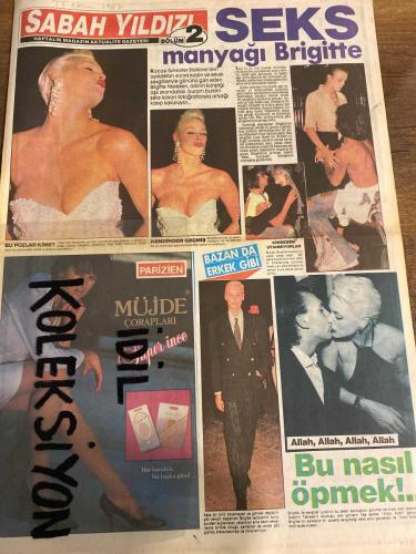 SABAH YILDIZI 2 AKTÜELİTE VE MAGAZİN GAZETESİ - DOĞUM GÜNÜ HEDİYESİ (TURKİSH - NEWSPAPER) - 22 EKİM 1987 - TAM TAKIM 8 SAYFADIR -Titanic faciası-Titanik-Eva Hart-Brigitte Nielsen-Sylvester Stallone-Luca-Tanju Okan-Gönül Taner-Leyla Somer-Orhan Uçan-Müşerref Akay-Sibel Can-Ayşe Tunalı-Nesrin Üter-Sema Ramazanoğlu-Türkan Özil-Esra Onur-Nihal Ayaydın-Rani Pirinçcioğlu-Meral Gaspralı-Peter de Uria-Bengu Baltacıoğlu-Robert DeNni-Luca Denvni-Bozhan Özartan-Paola Oktay Malkoç-Sadman İn-Melike Karameteh-Şebnem Çağa-Safi Kibar-Erol Aksoy-Ajda Han-Erol Simavi-Çiğdem Akın-Güler Yiğit-Ali Satı-Özlem Göksoy-Esin Atacık-Zihni Bar-Nişan Deniz Füsunbirek-Fevzi Bar-SEKS manyağı Brigitte-BU POZLAR KİME-KENDİNDEN GEÇMİŞ-KİMSEDEN UTANMIYORLAR-BAZAN DA ERKEK GİBİ-Bu nasıl öpmek-3,5 yılın acısı akacak-DAYANAMADI-HARIL HARIL ÇALIŞIYOR-Duvara değil Rambo’ya çarptılar-GERÇEK POLİSLER ROL KESTİ-RAMBO İLE BAŞLARI DERTTE-Leyla Somer’in başı dertte-50 milyonluk sıkıntı-BEN MASUMUM-SÖZ SAVUNMANIN-Müşerref koktu-5 K