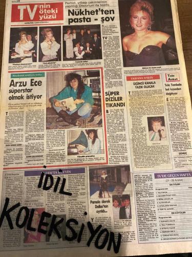 SABAH YILDIZI 2 AKTÜELİTE VE MAGAZİN GAZETESİ - DOĞUM GÜNÜ HEDİYESİ (TURKİSH - NEWSPAPER) - 31 ARALIK 1987 - TAM TAKIM 8 SAYFADIR -Fatoş-Leyla Somer-Fatoş Fidan-Mustafa Topaloğlu-Muslu Topaloğlu-Sibel Can-Müslüm Demirci-Nükhet Duru-İlhan Köseoğlu-Arzu Ece-Whitney Houston-Cemil F Çatala-Ta-ra Gürses-Ayşe Kartal-Nükhet Duru-Tom Cruise-Rıza Kocaoğlu-David Hasse Hoff-Sakıp Sabancı-Kitap Perhiz-Didem Gürdamar-Cem Hakko-Nahit Duru-Ülkü Erakalın-Atilla Arcan-Charles Dickens-Mehmet Ali Kamran-Nursel Akıncı-Robert De Niro-Tülay Karaca-Emel Kasapoğlu-Hülya Öztürk-Magda Yelkovan-Berrin Çetiner-Necla Arat-Fevziye Camcı-Cemil İpekçi-Verda Aras-Bülür Kalka-İstanbul’da İlhan Güler-Ahmet Eraslan-Hülya Gönensin-F Suna Zirek-Dilerim Dırer-Banu Ürer-Kursetçioğlu-Güzin Arıman-Müjdat Gezen-Leventler-Affan Başak-Oya Başak-Halit Bezmen-Osman Özdemiroğlu-Hülya Gönensin-Sevin Okay-Şengül Balkışırı-Bayan Cezayıroğlu-Kadriye Serpil İnsel-Necmi Hüsnü Kasa-Selçuk Figaro-İnnova-Ali Yalçın-SABAH YILDIZI-Haftanın Güz