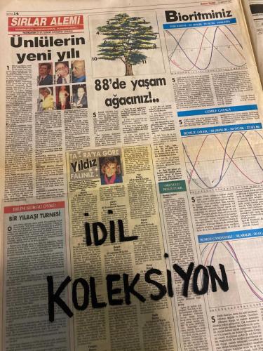 SABAH YILDIZI 2 AKTÜELİTE VE MAGAZİN GAZETESİ - DOĞUM GÜNÜ HEDİYESİ (TURKİSH - NEWSPAPER) - 31 ARALIK 1987 - TAM TAKIM 8 SAYFADIR -Fatoş-Leyla Somer-Fatoş Fidan-Mustafa Topaloğlu-Muslu Topaloğlu-Sibel Can-Müslüm Demirci-Nükhet Duru-İlhan Köseoğlu-Arzu Ece-Whitney Houston-Cemil F Çatala-Ta-ra Gürses-Ayşe Kartal-Nükhet Duru-Tom Cruise-Rıza Kocaoğlu-David Hasse Hoff-Sakıp Sabancı-Kitap Perhiz-Didem Gürdamar-Cem Hakko-Nahit Duru-Ülkü Erakalın-Atilla Arcan-Charles Dickens-Mehmet Ali Kamran-Nursel Akıncı-Robert De Niro-Tülay Karaca-Emel Kasapoğlu-Hülya Öztürk-Magda Yelkovan-Berrin Çetiner-Necla Arat-Fevziye Camcı-Cemil İpekçi-Verda Aras-Bülür Kalka-İstanbul’da İlhan Güler-Ahmet Eraslan-Hülya Gönensin-F Suna Zirek-Dilerim Dırer-Banu Ürer-Kursetçioğlu-Güzin Arıman-Müjdat Gezen-Leventler-Affan Başak-Oya Başak-Halit Bezmen-Osman Özdemiroğlu-Hülya Gönensin-Sevin Okay-Şengül Balkışırı-Bayan Cezayıroğlu-Kadriye Serpil İnsel-Necmi Hüsnü Kasa-Selçuk Figaro-İnnova-Ali Yalçın-SABAH YILDIZI-Haftanın Güz