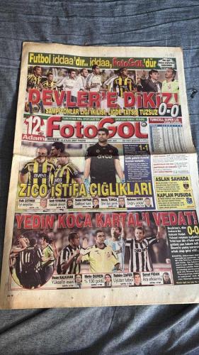 FOTOGOL ONİKİNCİ ADAM SPOR GAZETESİ TURKISH NEWSPAPER - DOĞUM GÜNÜ HEDİYESİ  - TAM TAKIM EKSİKSİZ GAZETE - 16  EYLÜL 2007 -  ADRIANO FENER'E ELÇİSİNİ GÖNDERDİ  - OTELDE BÜYÜK RANDEVU  - POLAT YİNE ORTALIĞI KARIŞTIRDI  - NOUMA'DAN SERT CEVAP  - ADRIANO ATAK YAPTI  - EN KRİTİK KONTROL  - Mclaren'e BÜYÜK DARBE  - ŞİMDİ BİRLİK ZAMANI  - ANKARA'NIN VETOSU  - ÜMİT KARAN'DAN ŞOK BAŞVURU  - ZICO İSTİFA  - YEDİN KOCA KARTAL'I  - DEVLER'E DİK - FAİK ÇETİNER  - SAVAŞ ERTÜRK  - MEHMET TARTALE  - CANER KORUYUCU  - DİNÇER ARSLAN  - SERDAR EROĞLU  - PASCAL NOUMA  - ADRIANO  - GILMAR RINALDI  - AYDIN PİŞİREN  - SİNAN ENGİN  - ADNAN POLAT  - TUNCAY ŞANLI  - HALDUN ÜSTÜNEL  - AZİZ YILDIRIM  - ROBERTO CARLOS  - LINCOLN  - KORAY BULUT  - ALEX DE SOUZA  - KEZMAN  - DEIVID  - GÖKHAN GÖÇKAYA  - BÜŞAH GENÇER  - EMRE BELÖZOĞLU  - ZOLTAN GERA  - APPIAH  - ZICO  - ARDA  - SABRİ  - HİLMİ ŞAHİN  - BÜLENT YILDIRIM  - REYHAN TÜZE  - GÖKHAN ÜNAL  - GİRAY BULAK  - RAFAEL  - CANAN BATAN  - TOLUNAY KAFKAS  -