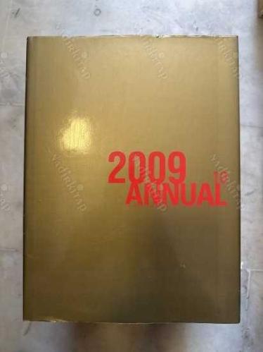 2009 Annual Interior Detail 10