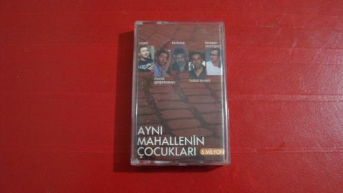 AYNI MAHALLENİN ÇOCUKLARI YAŞAR-MURAT GÖĞEBAKAN-KURTULUŞ-HALUK LEVENT-FERİDUN DÜZAĞAÇ KASET